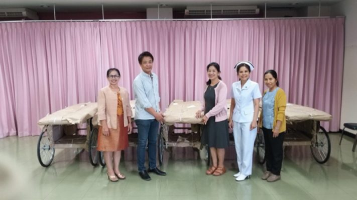 Support donation to purchase 5 nursing beds for Hang Dong Hospital, Chiang Mai Province.